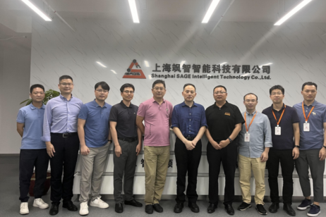 上海机器人产业技术研究院董事长郑军奇一行莅临tyc7111cc太阳成集团参观指导